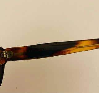 Occhiali da sole vintage anni '80