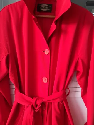 Gabardina Roja Mujer