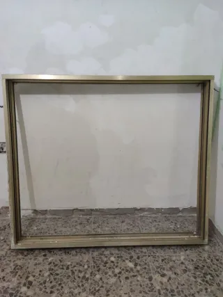 5 Ventanas Aluminio Doradas
