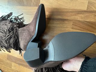 Stivali marroni con frange