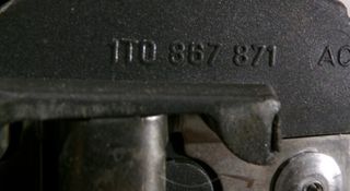 Volkswagen 1t0867871 bandeja tras touran 2.0 75169