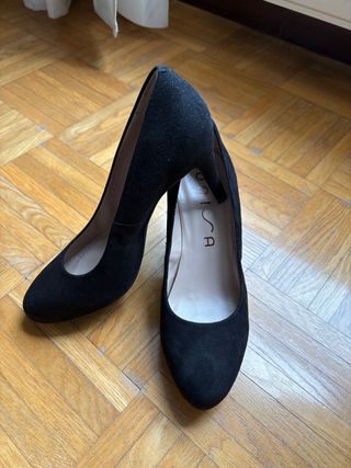 Zapatos salón con plataforma negros UNISA talla 37