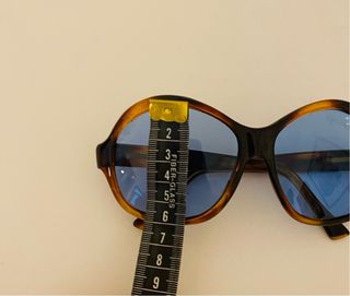 Occhiali da sole vintage anni '80