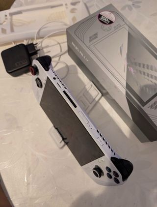 Console portatile ASUS ROG Ally Z1 Extreme