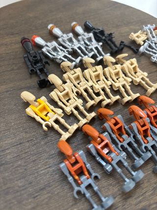 Lego Star Wars x17 Droides Originales