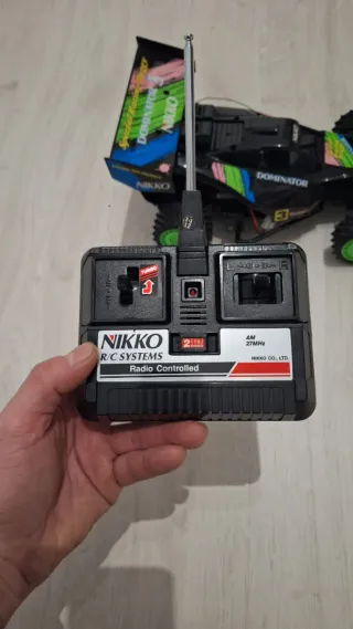 Coche radiocontrol Nikko Dominator 3 de segunda mano por 57 EUR en