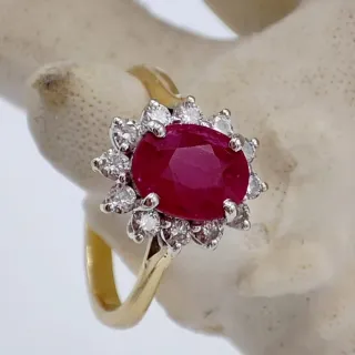 Anillo Vintage Oro 18k Rubí y Brillantes