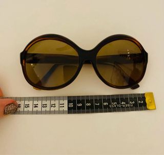 Occhiali da sole vintage anni '80