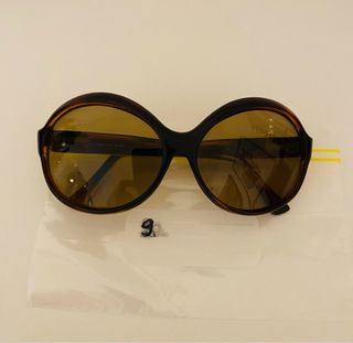 Occhiali da sole vintage anni '80