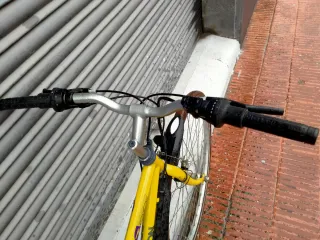 BICICLETA DE CIUDAD PASEO 28 PULGADAS DECATHLON