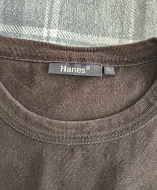 Camiseta Hanes Negra Logo