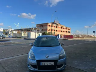 Renault Scenic 2013