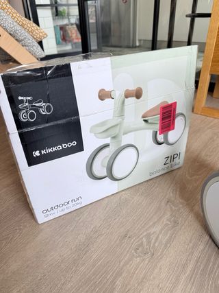 Bicicleta infantil Kikkaboo sin pedales