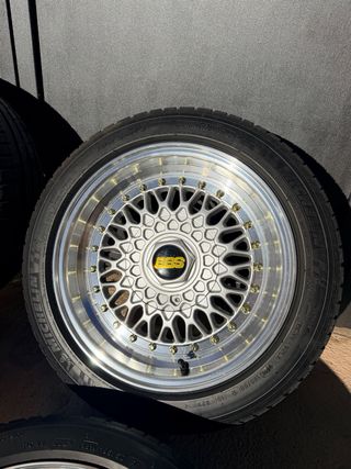 Llantas Japan Racing JR9