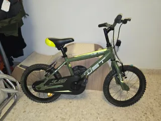 Bicicleta 16" wst elegance color verde y amarillo.
