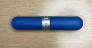 Altoparlante Bluetooth portatile tipo Beats Pill - Blu