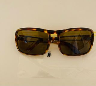 Occhiali da sole vintage anni '80