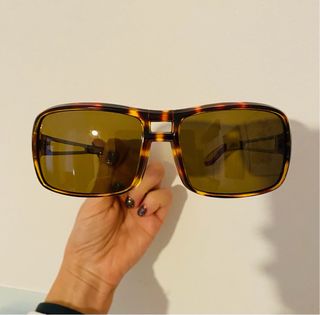 Occhiali da sole vintage anni '80