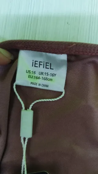 Disfraz de lentejuelas y tul