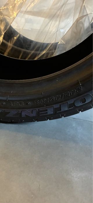 Cubiertas 245/40 R18/ 93Y BRIDGESTONE POTENZA RE05