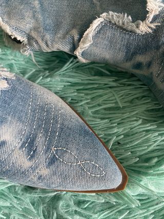 Botines vaqueros desgastados talla 37