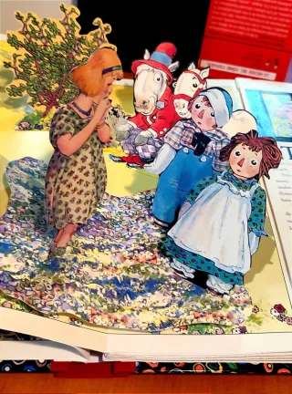 Las aventuras de los muñecos Ana y Andrés