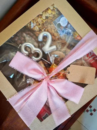 Caja sorpresa cumpleaños dulce y salada