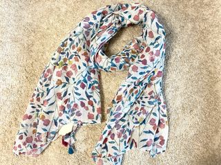 Pañuelo estampado mujer