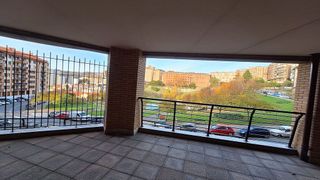Piso en venta en Atxuri en Bilbao