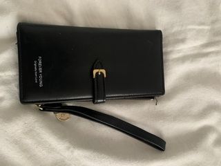 Cartera de mujer negra