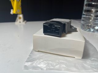 Regulador Honda VFR RC36