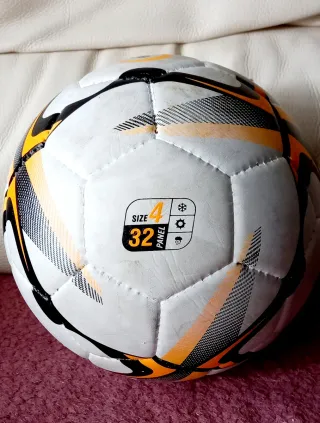 Lote 5 Palloni Calcio e Pallamano