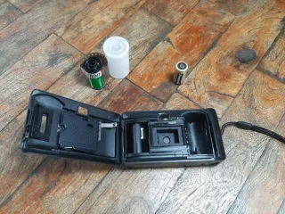 Cámara Leica Mini II Negra Playboy edition