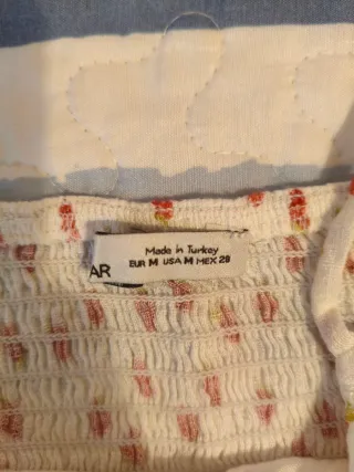 Top Pull&Bear fresas blanco