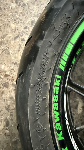 Rueda Kawasaki Z800 Naked