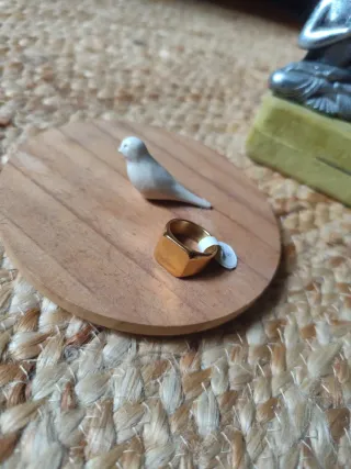 Anillo tipo sello de acero inoxidable dorado