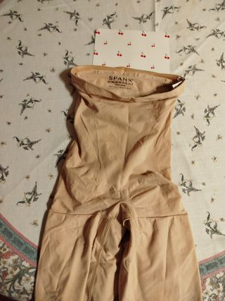 Spanx Faja Reductora Beige Talla M