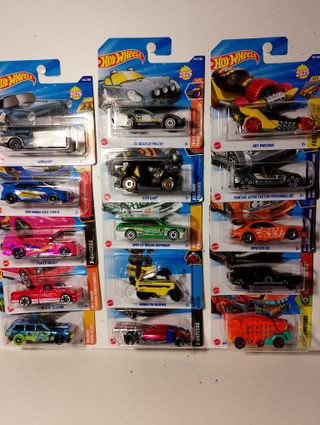 Hot Wheels 15 Macchinine Assortite