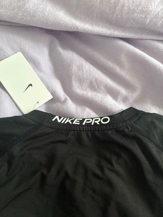 Camiseta Nike Térmica Manga Larga Talla S