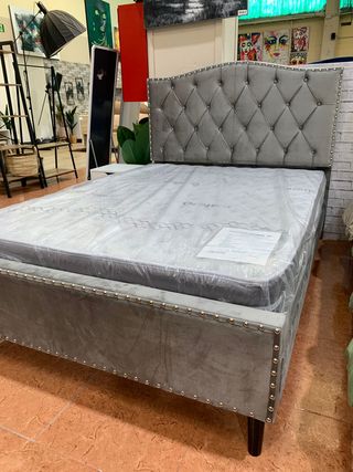 Cama capitoné 135x190 cm terciopelo gris