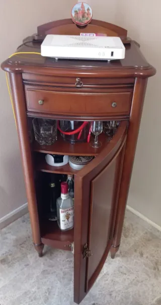 Mueble auxiliar madera salón