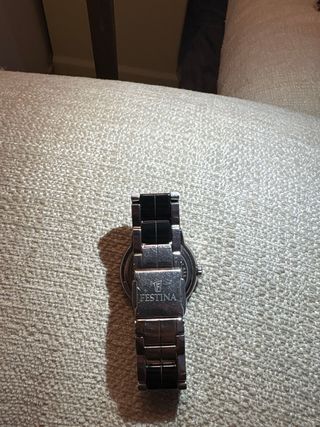 Reloj Festina Mujer Negro y Plateado