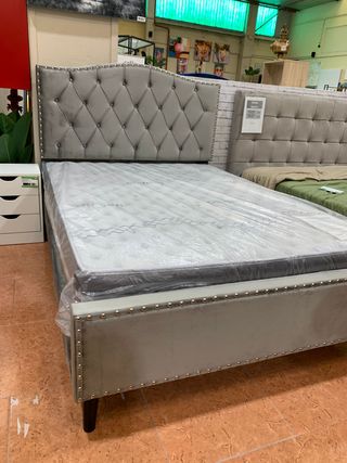 Cama capitoné 135x190 cm terciopelo gris