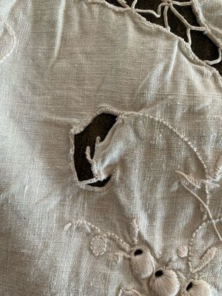 Tovaglia antica lino ricamo pizzo