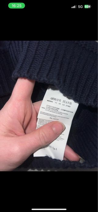 Jersey Armani cuello alto azul