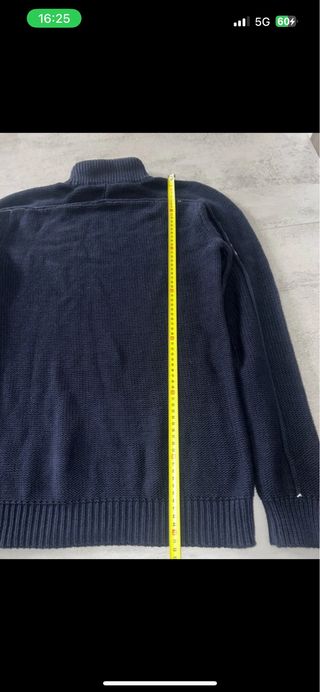 Jersey Armani cuello alto azul