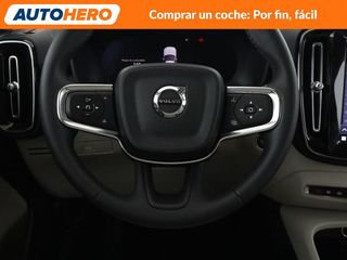 Volvo XC40 2.0 B4 Mild-Hybrid Plus Bright  AWD