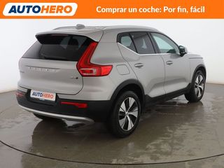 Volvo XC40 2.0 B4 Mild-Hybrid Plus Bright  AWD