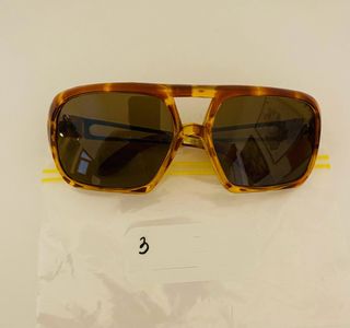 Occhiali da sole vintage anni '80
