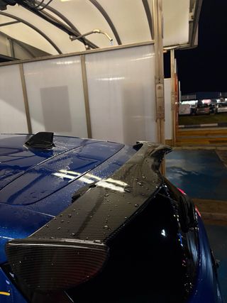 Alerón deportivo imitacion fibra carbono